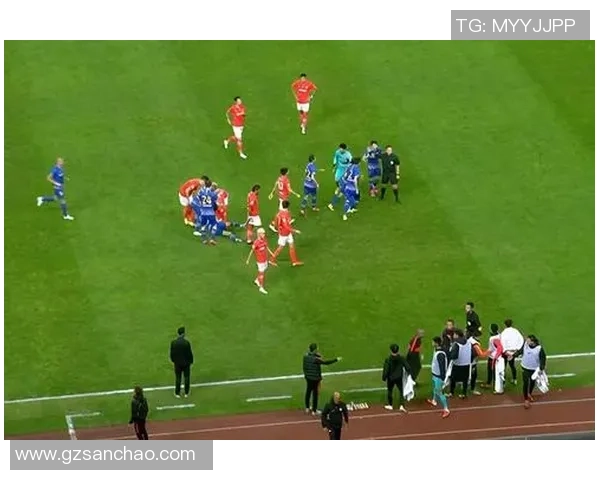 中超激战莱比锡与尤文图斯战平点球大战引发全场热烈反响