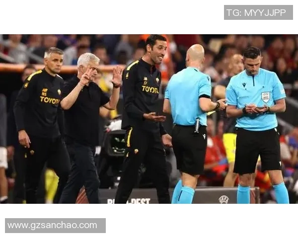 欧联杯精彩对决那不勒斯逆转莱比锡引发争议判罚全场沸腾