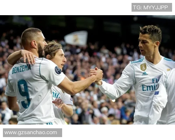 足总杯精彩对决巴黎圣日耳曼4-0战胜皇马战术解析与绝杀时刻回顾