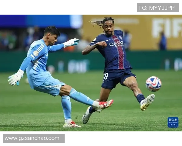 德甲精彩对决巴黎圣日耳曼逆转曼联六比二十大进球瞬间回顾 德甲精彩对决巴黎圣日耳曼逆转曼联六比二十大进球瞬间回顾