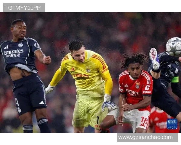 西甲激战曼联与本菲卡平局点球大战成比赛转折点引发热议